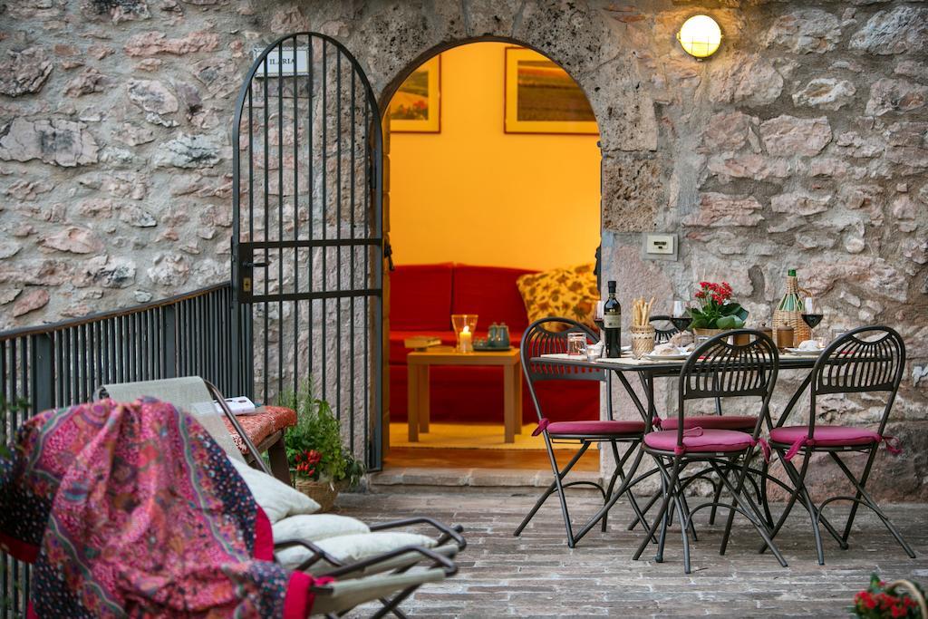 Residence Menotre Rasiglia Værelse billede
